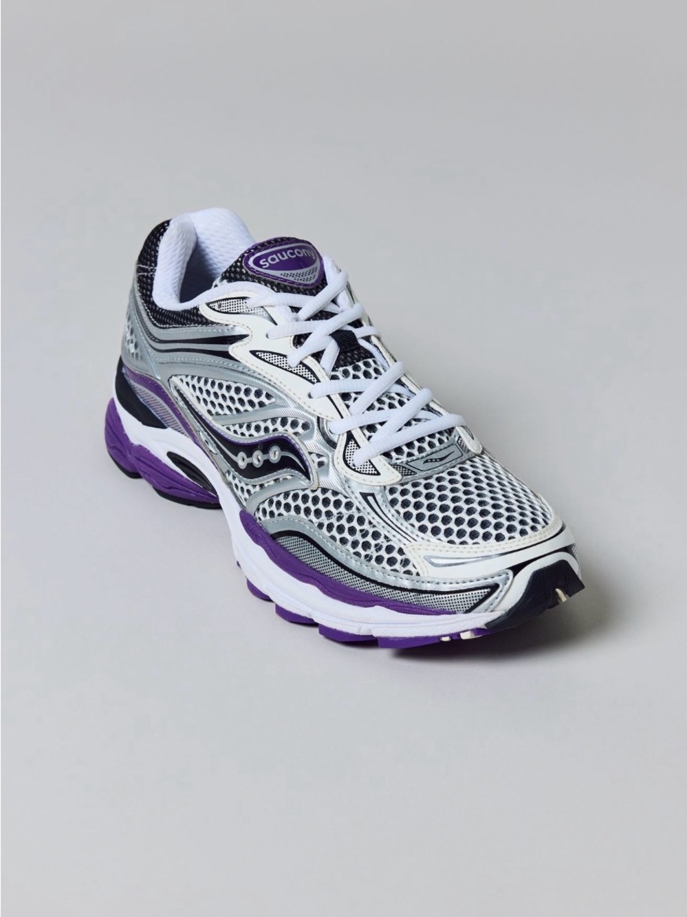 Saucony Women's ProGrid Omni9 Silver, Purple & Black Mesh Running Shoe